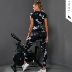 Custom Oem Odm Nylon 90 Spandex 10 Sports Bra and Leggings Women Tie Dye Seamless Yoga Sets