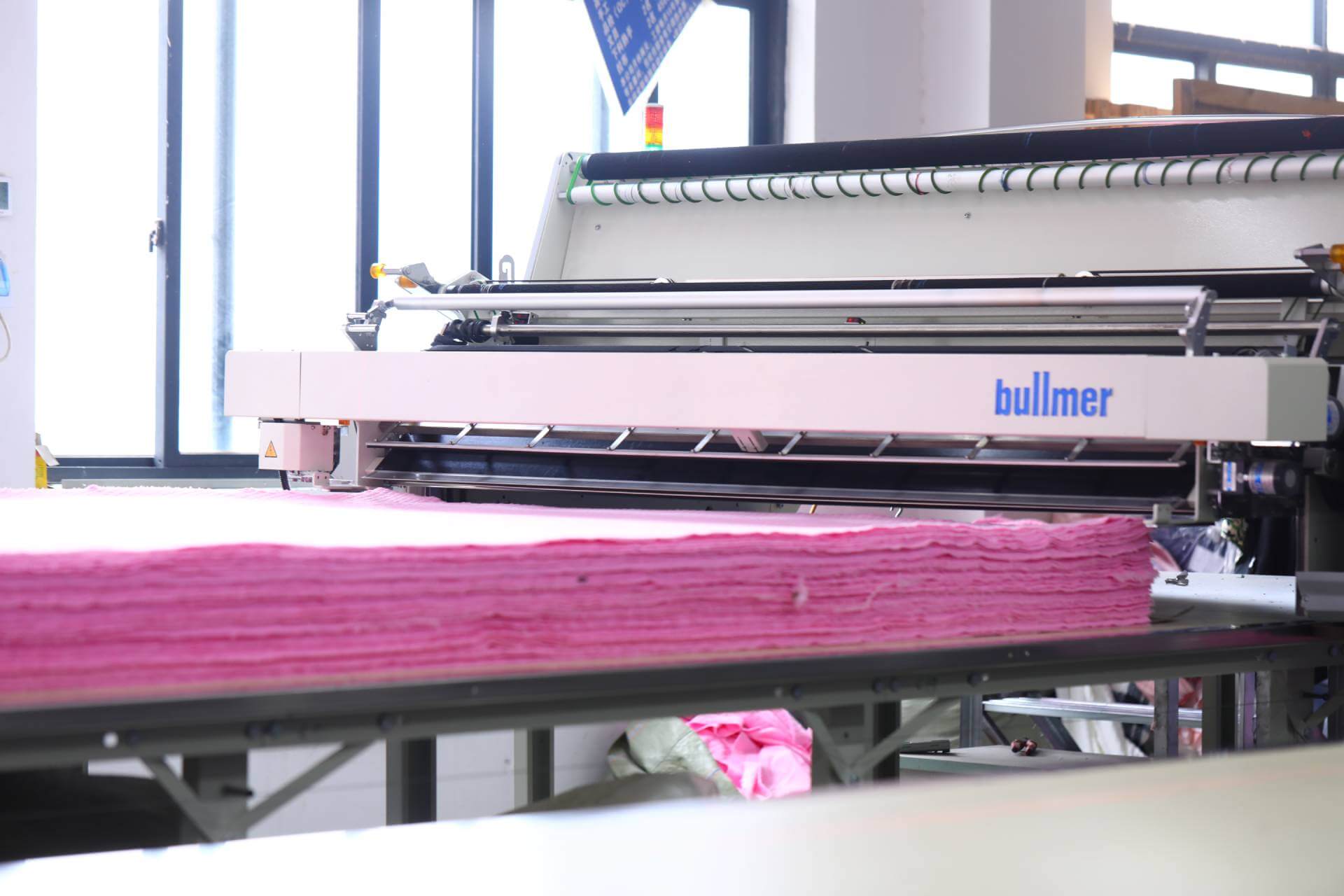 Wingtu Activewear Automatic fabric cutting equipment